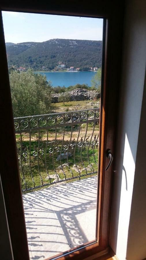 Strpuncina Luka (Dugi Otok)